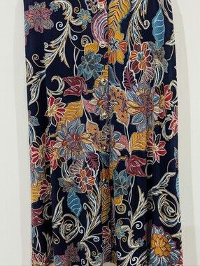 Lavish Button Front Skirt With Silver Tone Buttons Size XL